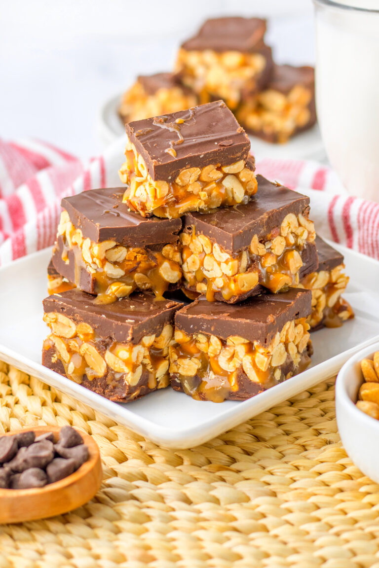 RECIPE FOR SNICKERS FUDGE