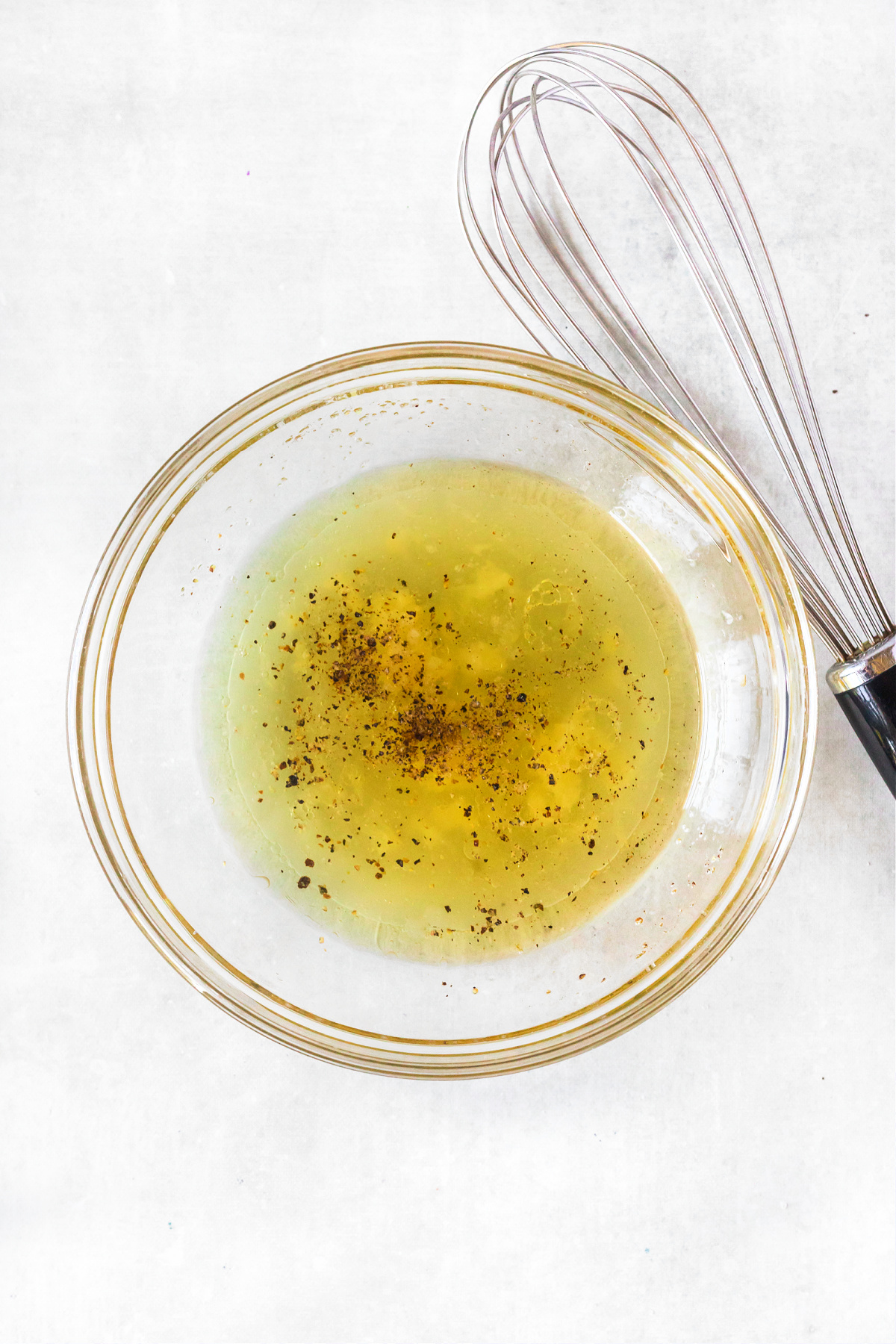 HOW TO MAKE LEMON VINAIGRETTE