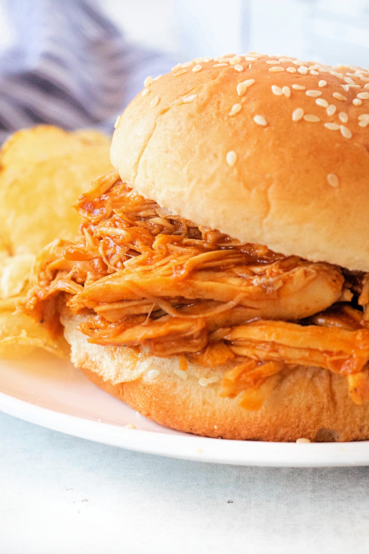 bbq shredded chicken slow cooker