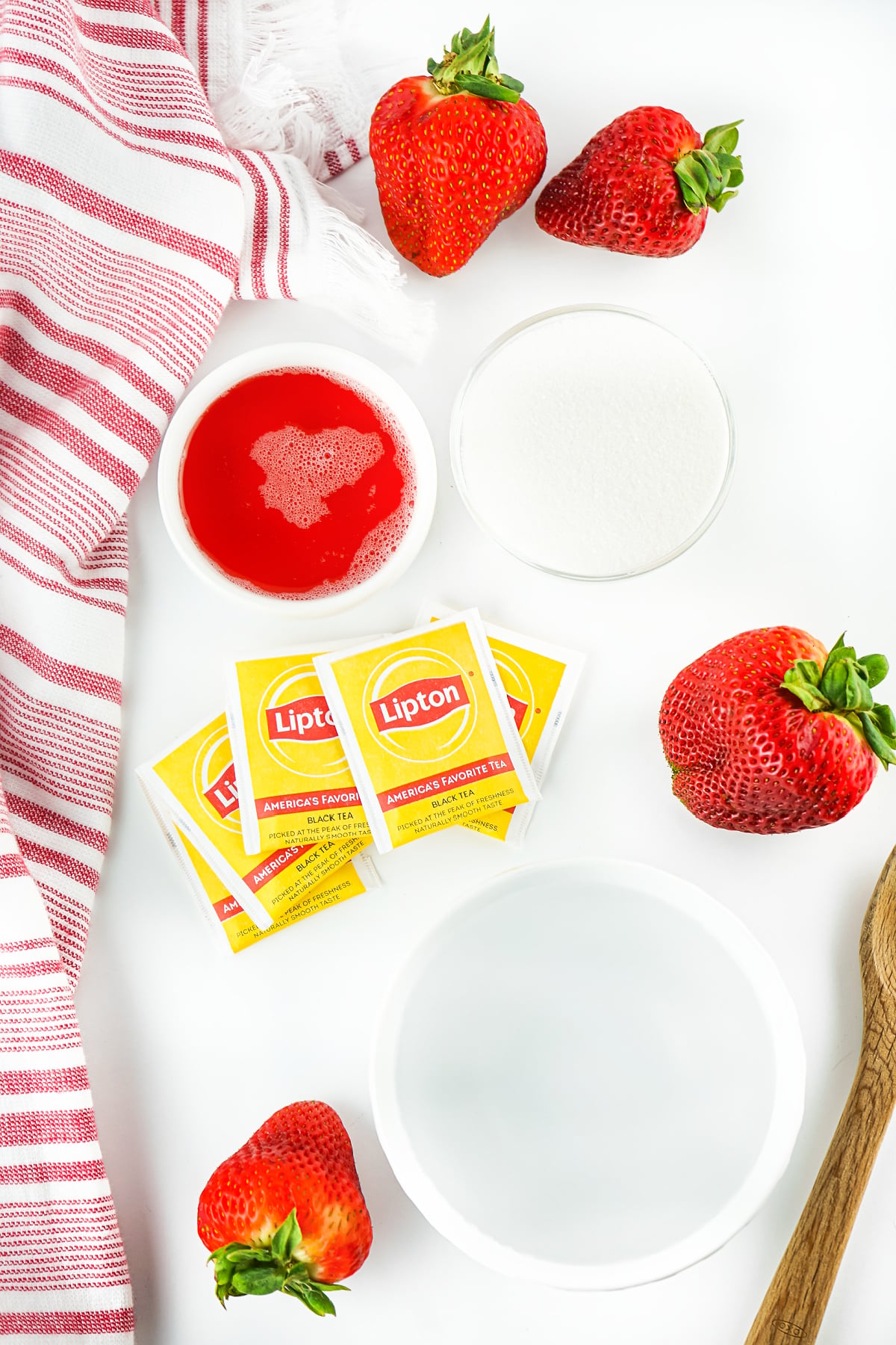strawberry sweet tea ingredients