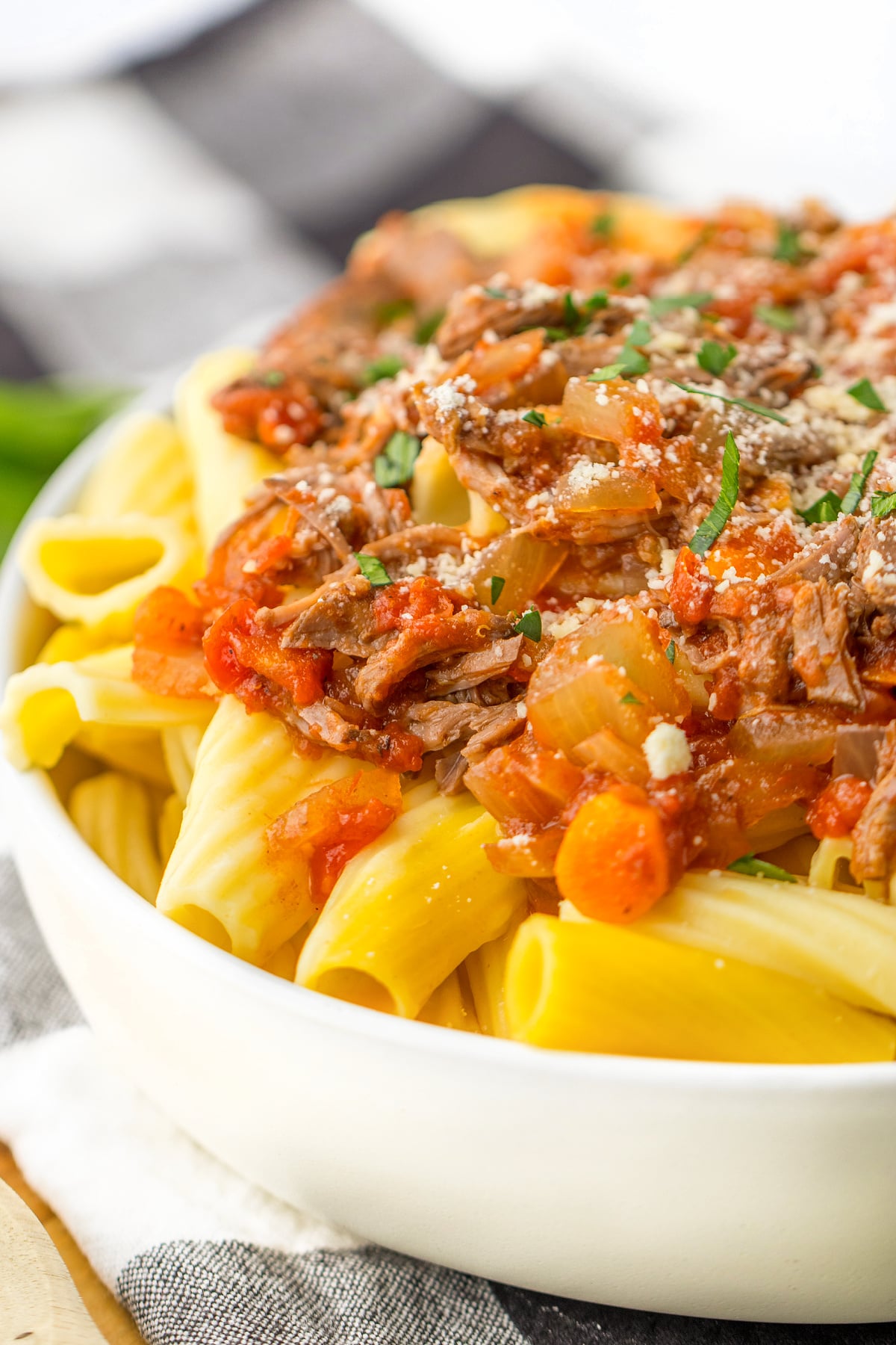 crock pot beef ragu