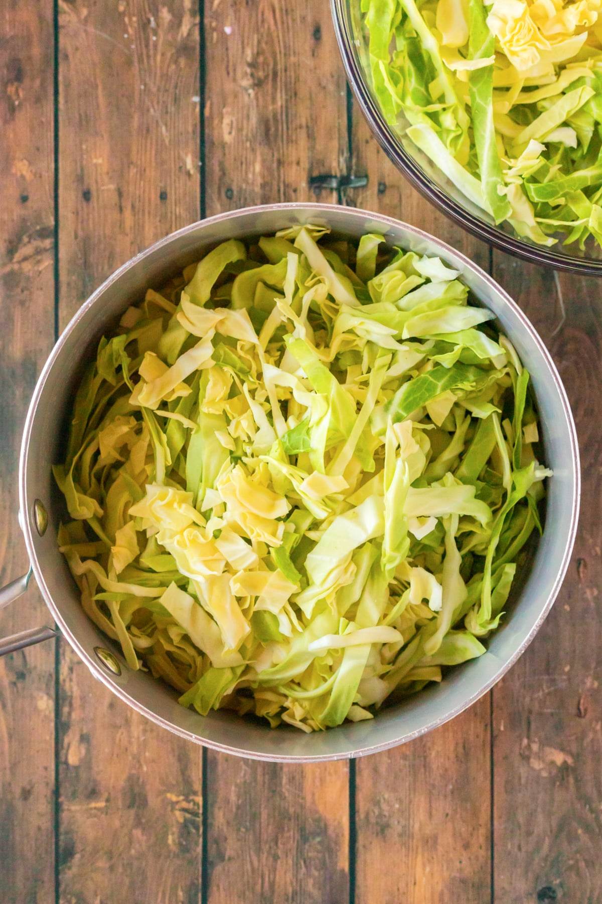 how do you make sweet and sour cabbage